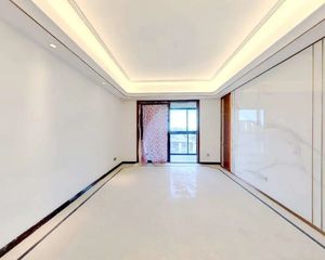 荣安柳岸风荷4室2厅2卫南朝向430.0万元/套出售