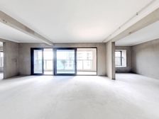 雅戈尔江上花园 东首临江位置好 房东诚心出售 临轻轨