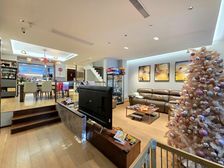 万科第五园245平精装别墅 南向4室3厅1950万