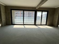雅戈尔江上4室2厅2卫南朝向390.0万元/套出售