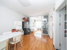 正南世华泊郡2室1厅精装修