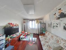 新上!沿河精装大两房,6/14云山路站,干净清爽,可随时看房