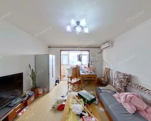 望京地铁旁电梯大两居,全南视野采光好