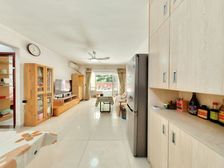 必看房源 带100平私家花园 诚意出售