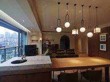 好看的房子千千万 可否喜欢这一款 全新精装 全屋地暖新风