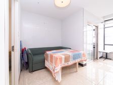 楼层好,采光足,设施齐全,交通便利