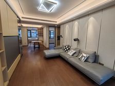 万象华府二期4室2厅2卫南朝向389.0万元/套出售