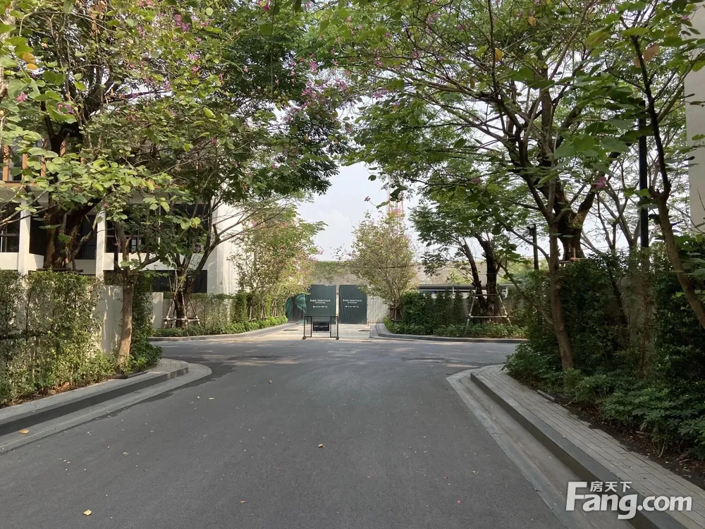 小区相关图