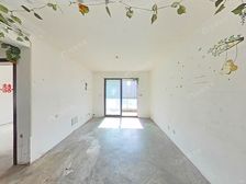 小区前排 南北通透户型 采光好,无噪音干扰鼠标嘉定新城南北二