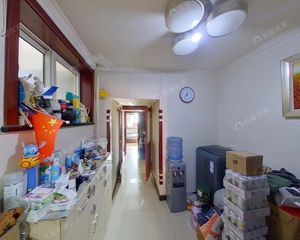 新上东城李村东里南北通透两居室 邻近天坛公园 业主诚心出售