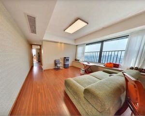龙湖天玥4室2厅2卫南朝向345.0万元/套出售
