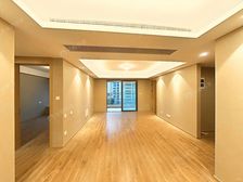 次新开发商统装,未住人,好位置,诚心卖