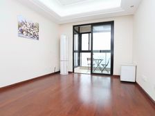 烫金地段,南2房,豪华装修装修,全明户型,家具家电全送,