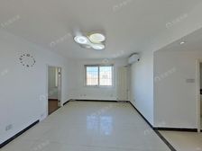 方正芳城园二区正规两居 户型方正 配套齐全