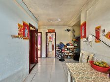 东裕三房,房子位置很不错,户型方正,