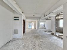 爱菊旁,壹号院不靠高架,位置好,四叶草楼层佳7楼,纯毛坯