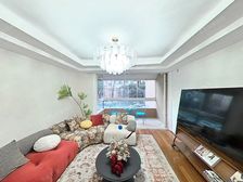 房主要出国,诚心出售此房 位置好 近D铁 看好可议