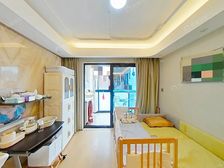 新出 浦东张江万科翡翠公园 精装南向两居 满五 808万