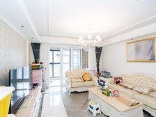 单价低 !华润国际四期 4室2厅 精装修保养好 中层采光好