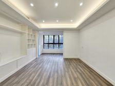 小区出入方便,生活便利,精装修,