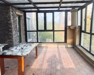 【100%精品】 水岸花墅大平墅精装修 132平米