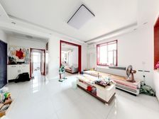 一楼带院单位房 上日向和新华 90平 2室朝阳 带车位69万