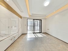 房屋诚心出售,价格好谈,看房方便,提前约随时可看