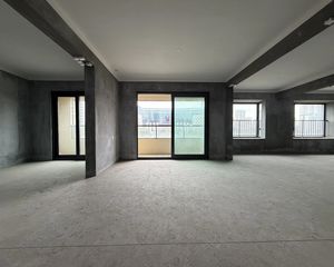 雅戈尔雅明花苑4室2厅2卫南朝向660.0万元/套出售