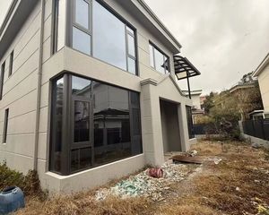 繁景花园(独栋)别墅 位置好 已重新推倒重建好 大花园