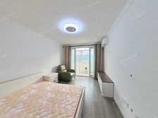 新上房源 小区低楼层 近DT 诚心出售