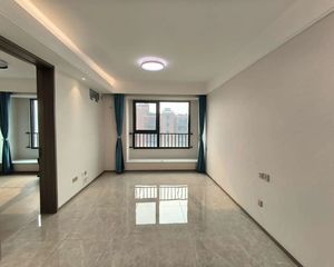 南北通透中建学府印悦(2号院)2室1厅精装修