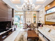 龙湾别墅4室3厅精装修