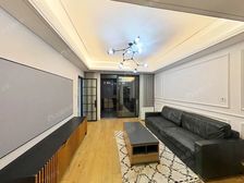 前城二期,一梯一户,二次装修,满五年,看房很方便!