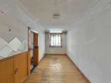 出门2号线 东边套全明 厨卫朝北 送院子 南北通透 出价好谈