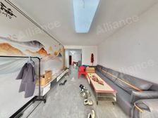 双地铁口 中间层 赠送14平 自带商业 满五