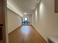 绿景喜悦荟商务中心 周边交通便利,自用的,诚心出售!