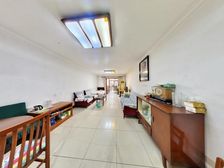 房.天.下中介fei双方各0.5% 一楼H带小院 小区中间