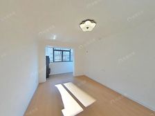 大木桥路,1梯3户中间楼层,边套南北通透厨卫全明,阳光充足!