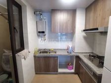 开发商精装三房 带车位