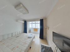 551弄一区,一房一厅,边套全明户型,中楼层