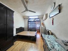 送露台二楼南北通全明随时看房