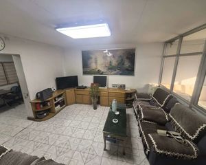 南北通透沿湖南区2室2厅