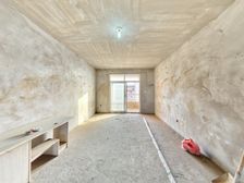 关圣苑 3室2厅 南