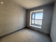 直隶新城花都,北师大片区 南北通透三室 安静 视野开阔