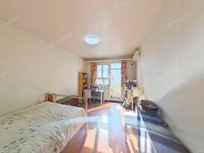 东三环 呼家楼 团结湖北里 四居室南北通透三面向阳 满五年