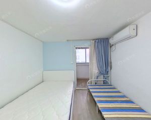 国贸CBD西向光华欣居两居室,靠谱出售。