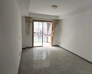 黄贤明珠院3室2厅1卫南朝向60.0万元/套出售
