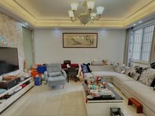 东城水岸3室2厅2卫南朝向230.0万元/套出售