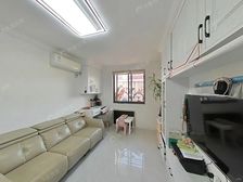 装修设计合理,53平米的房子客厅有20平,卫生间还是干湿分离