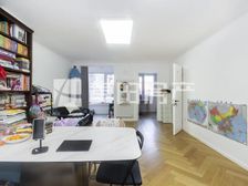 天娇园2008年商品社区东向两居室正对小区花